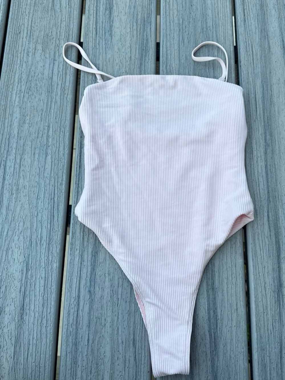 Frankie's Bikinis Light Pink Ribbed One-Piece Swimsuit Small